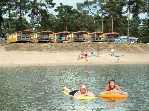 Oostappen park Blauwe Meer - Camping Belgian Limburg - Image N°4