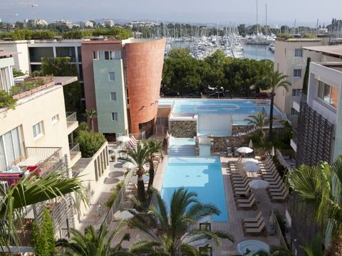 Pierre & Vacances Premium Résidence Port Prestige - Camping Alpes-Maritimes - Image N°0