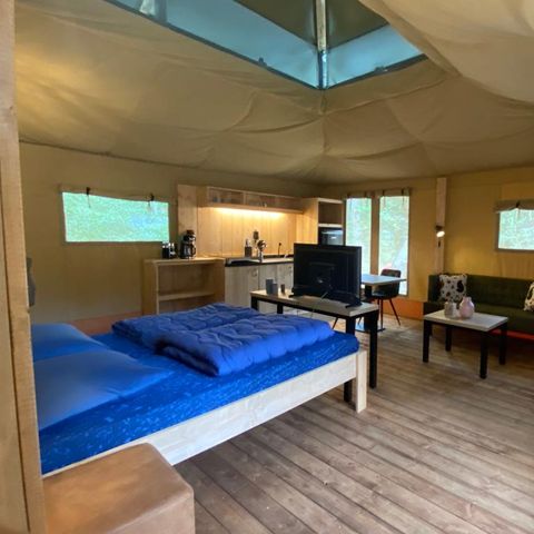 CANVAS AND WOOD TENT 2 people - Luxury incl. sanitary facilities