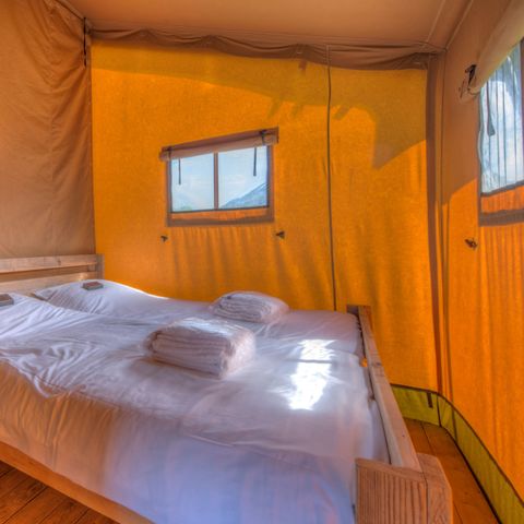 CANVAS AND WOOD TENT 4 people - Safari tent