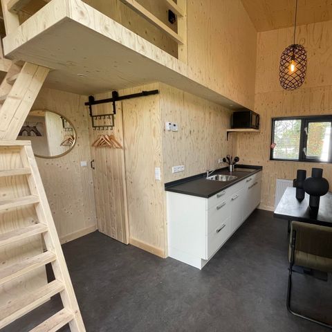 UNUSUAL ACCOMMODATION 4 people - Tiny house 2+2