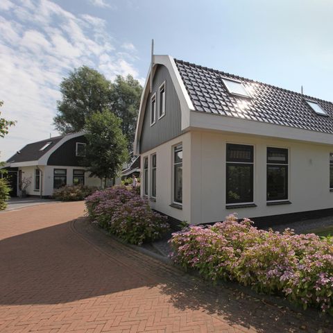 HOUSE 6 people - Koningshoeve Deluxe Restyled