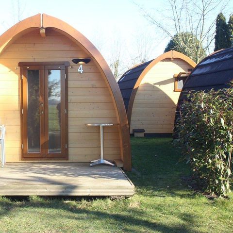 UNUSUAL ACCOMMODATION 3 people - Tiny house Megapod VIP